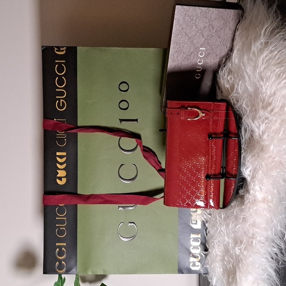 🔥🔥Gucci Guccissima Red Patent Leather Wallet - EUC - Picture 6 of 17